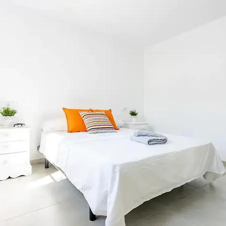 Holiday home Casa Renovada Centro Empuriabrava